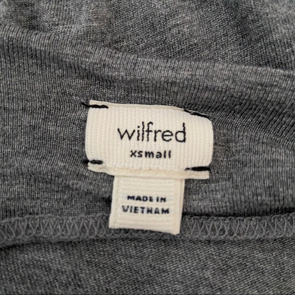 4 for $20 🖤 WILFRED Francois Open Back Top - Picture 3 of 5